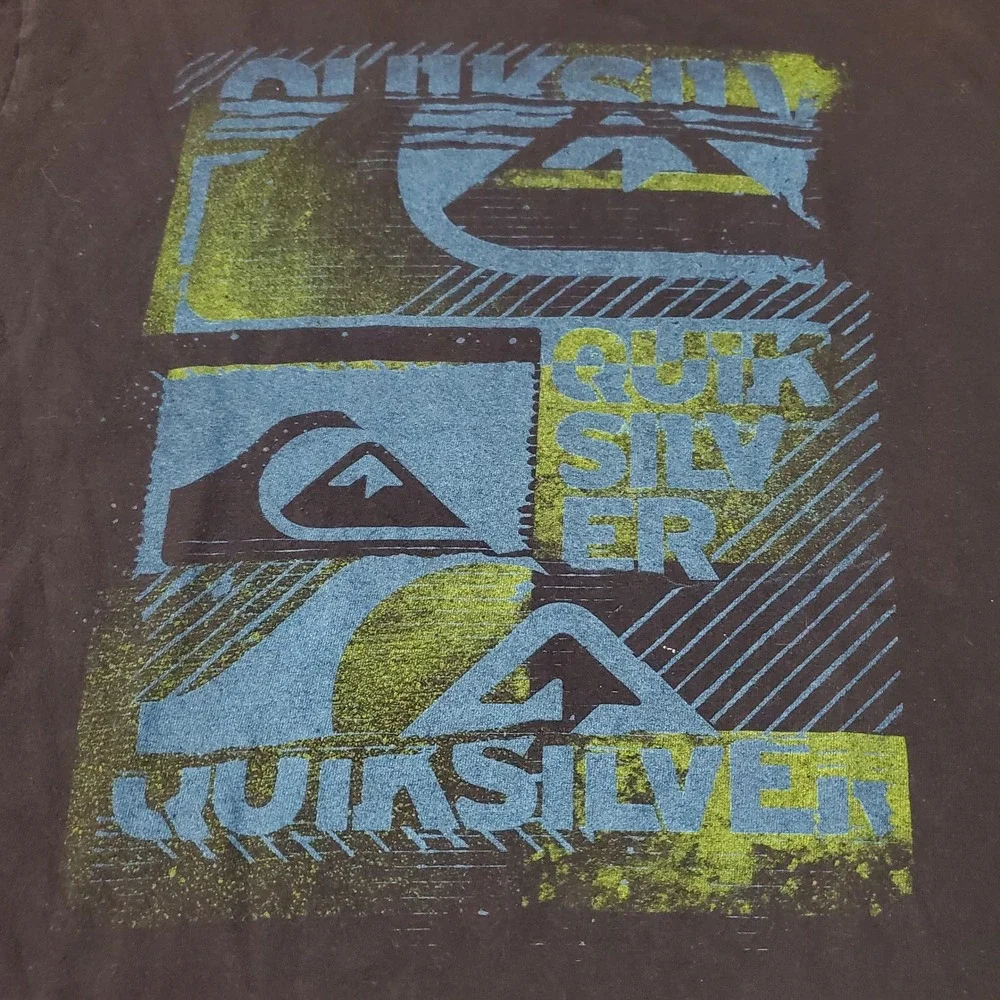 Vtg Quiksilver Mens Graphic T-Shirt Black Logo Surf Skate Y2K Size Large